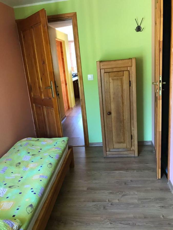 Malinowy Domek Mlynczyska المظهر الخارجي الصورة